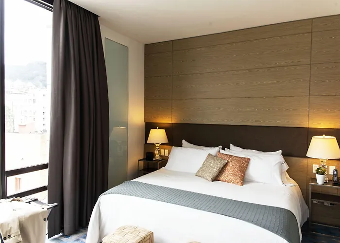 8010 Urban Living- Luxury Home Experience Bogota